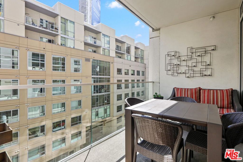 6250 Hollywood Boulevard 5J