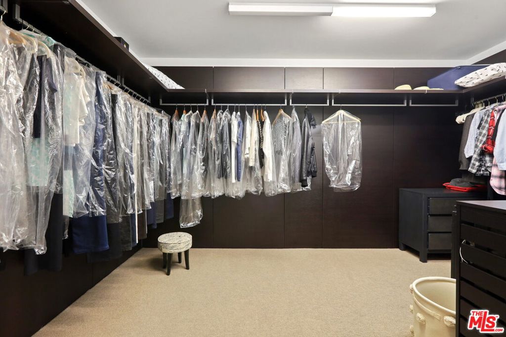 6250 Hollywood Boulevard 5J