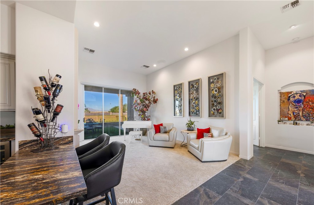 38217 Grand Oaks Avenue