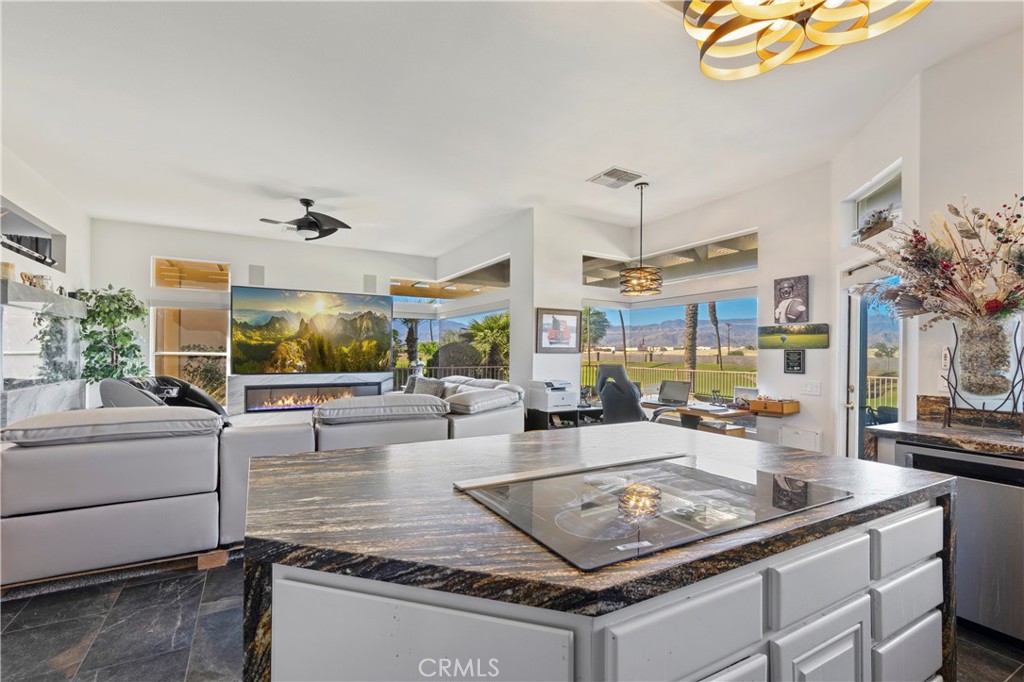 38217 Grand Oaks Avenue