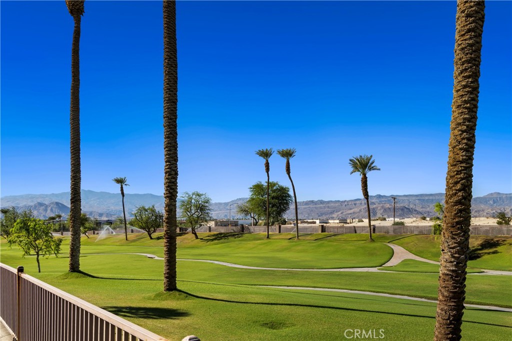 38217 Grand Oaks Avenue