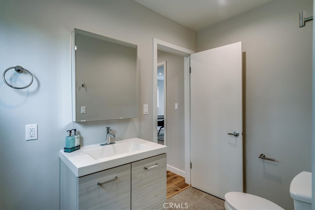 323 Culver Boulevard