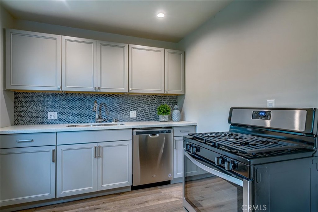 323 Culver Boulevard