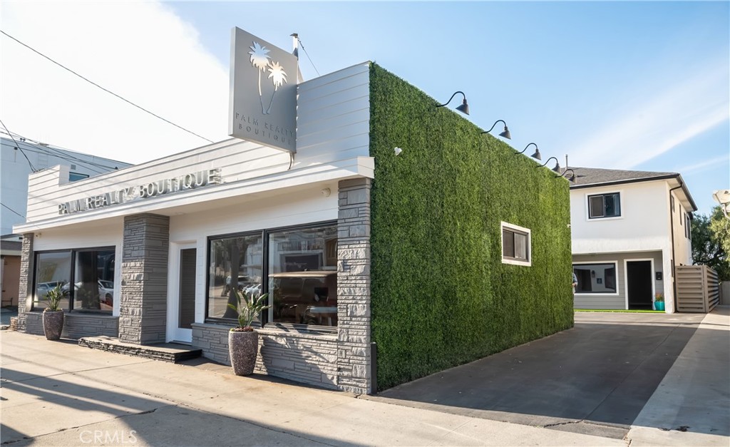 323 Culver Boulevard