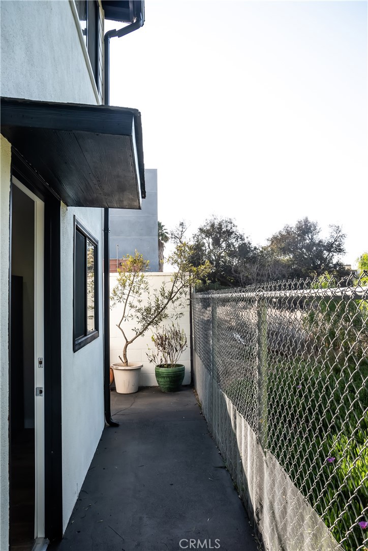 323 Culver Boulevard