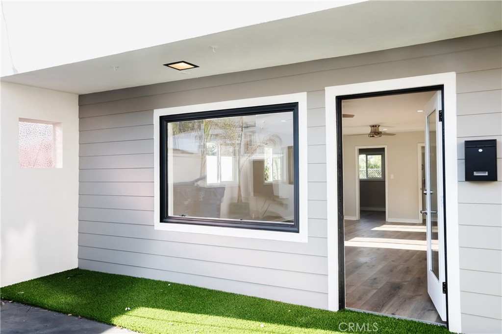 323 Culver Boulevard