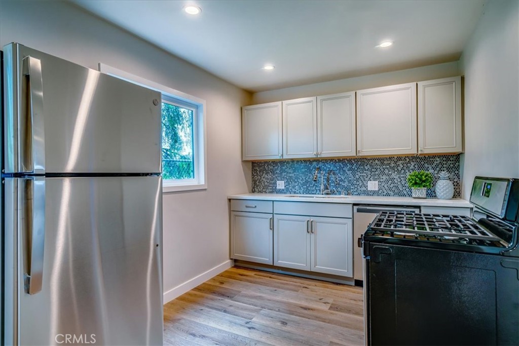 323 Culver Boulevard