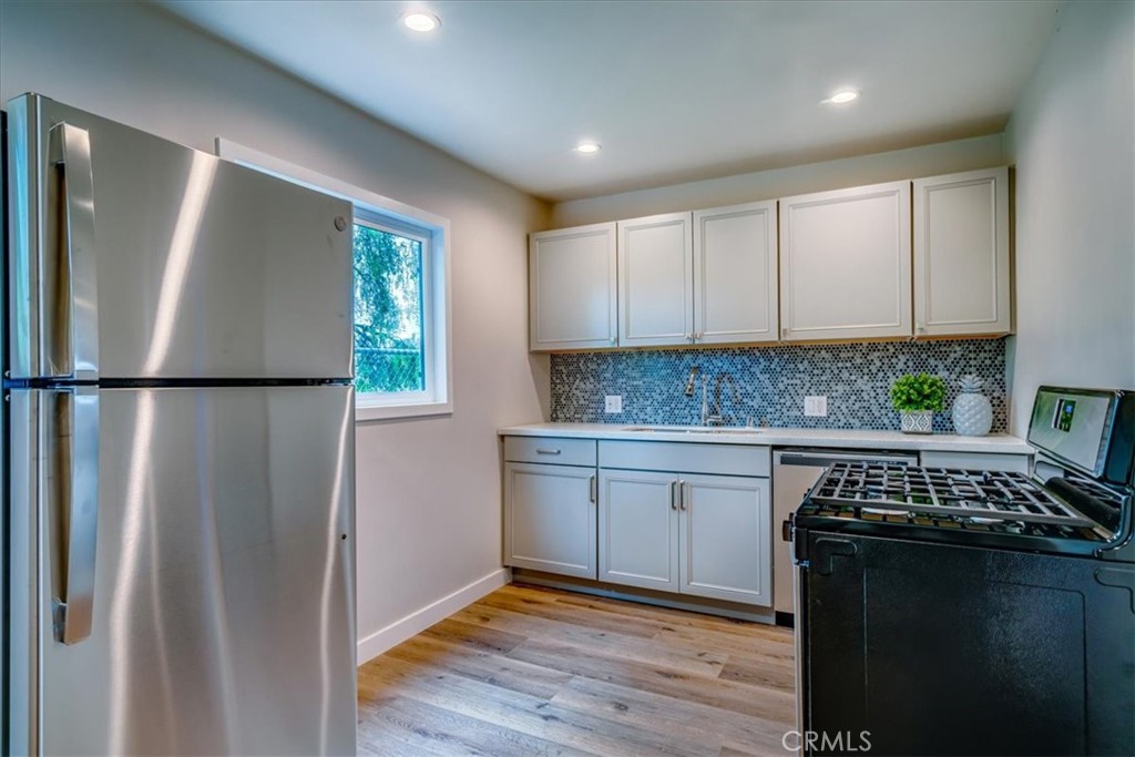 323 Culver Boulevard