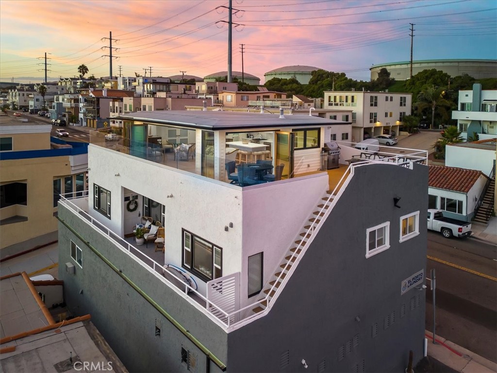 3921 Highland Avenue