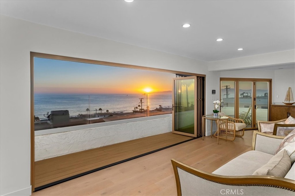 3921 Highland Avenue