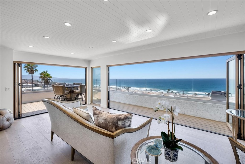 3921 Highland Avenue