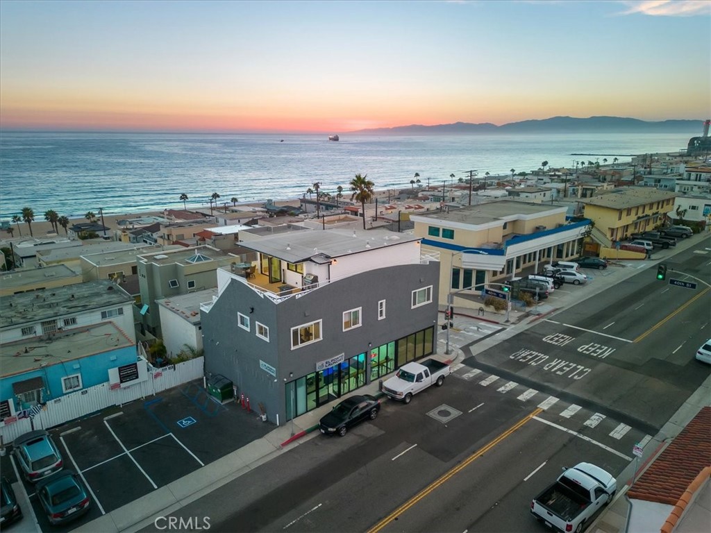 3921 Highland Avenue