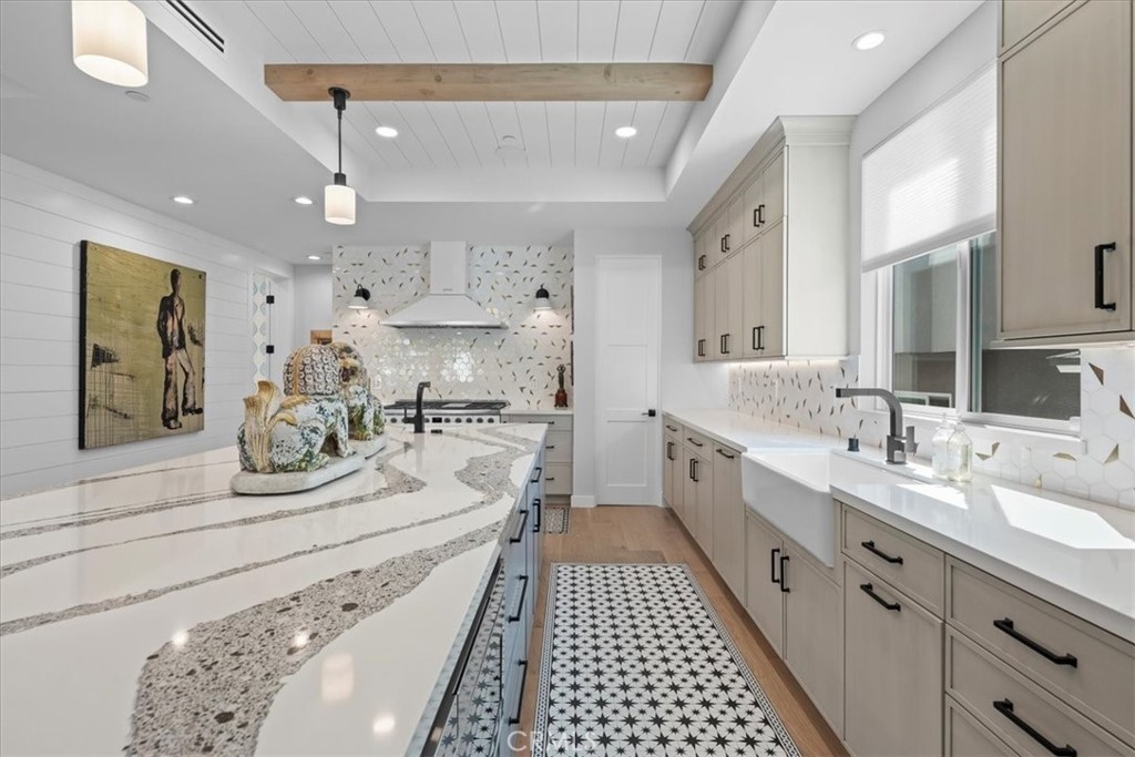 507 N Maria Avenue A