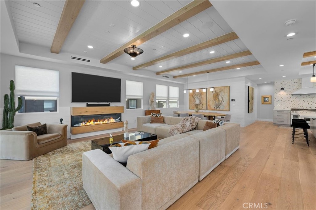 507 N Maria Avenue A