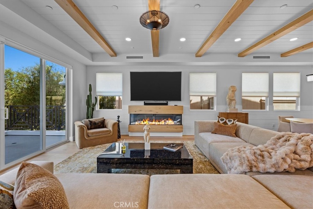 507 N Maria Avenue A