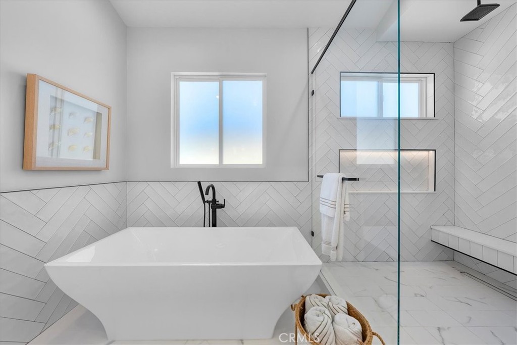 507 N Maria Avenue A