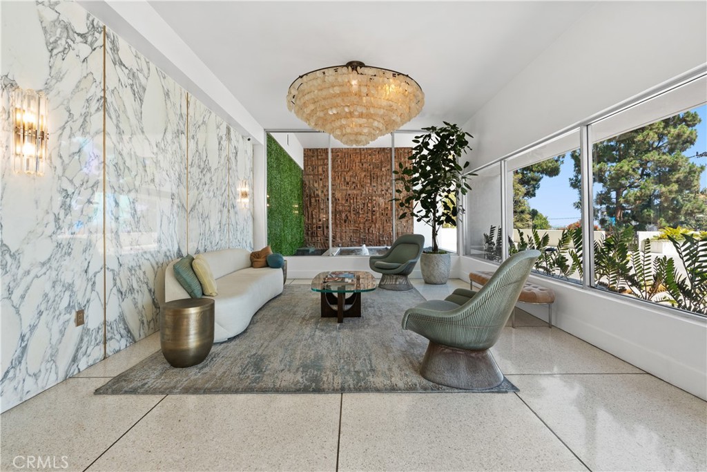 8787 Shoreham Drive B4