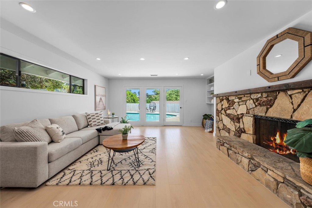 4515 Sugarhill Drive