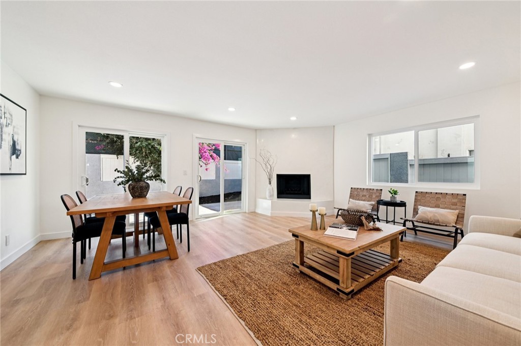 1118 Vincent Street B