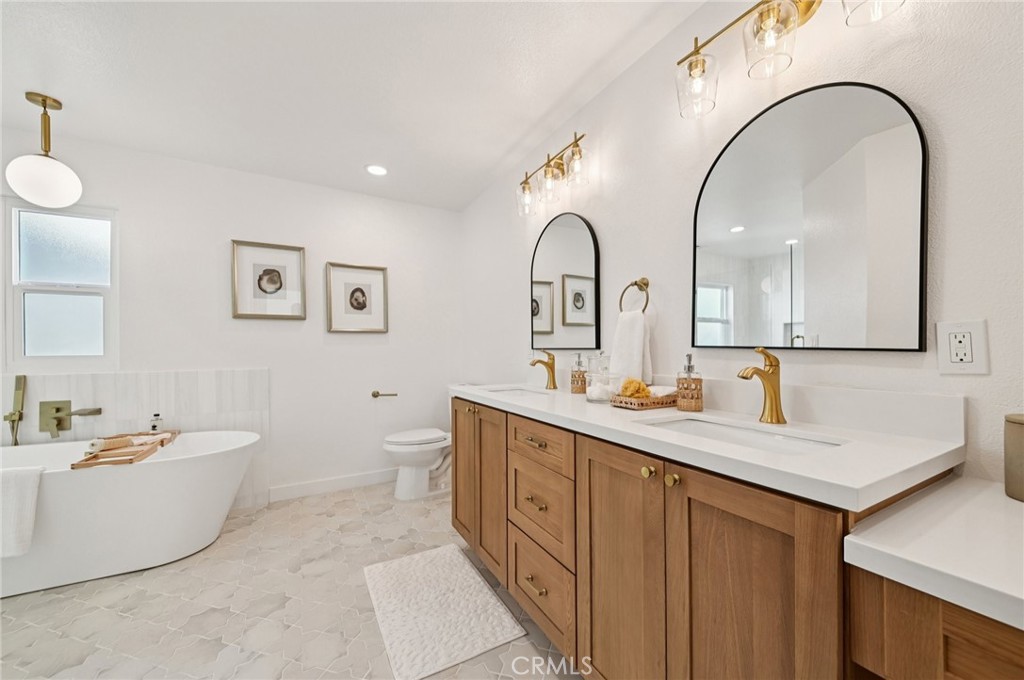 1118 Vincent Street B