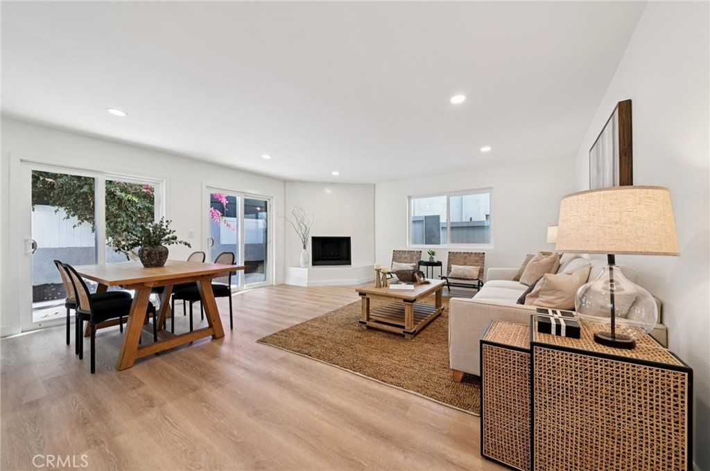 1118 Vincent Street B