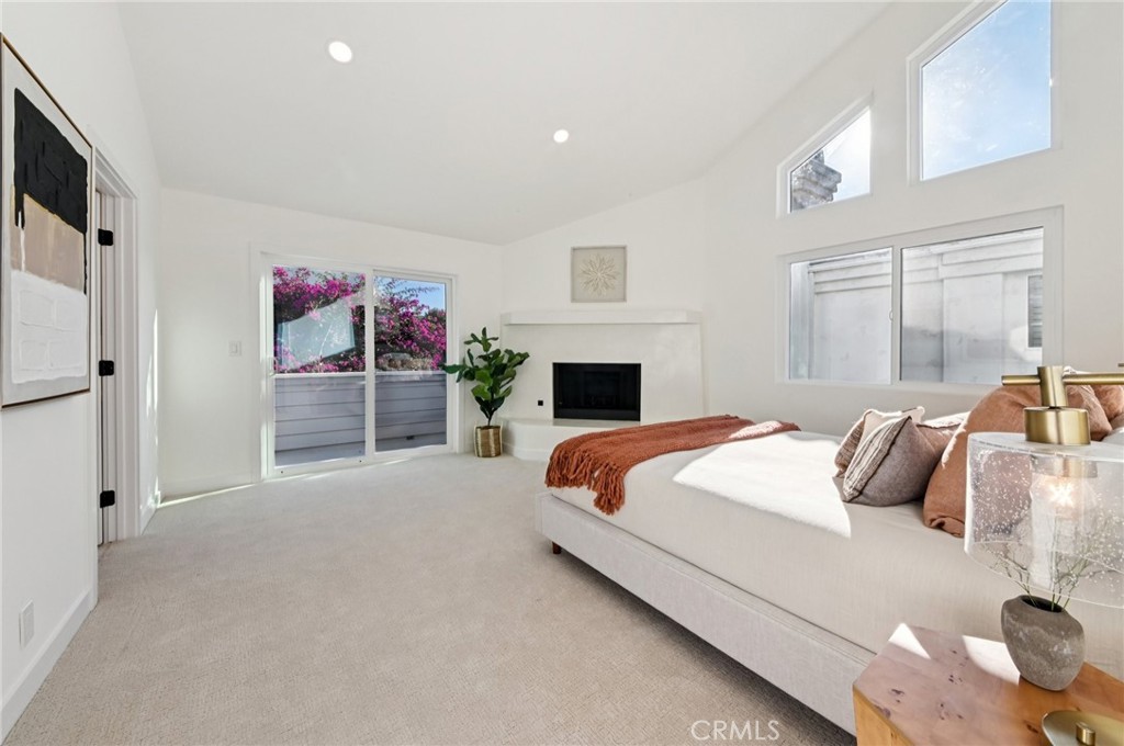 1118 Vincent Street B