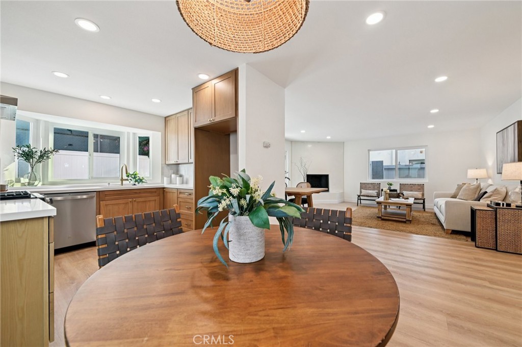 1118 Vincent Street B