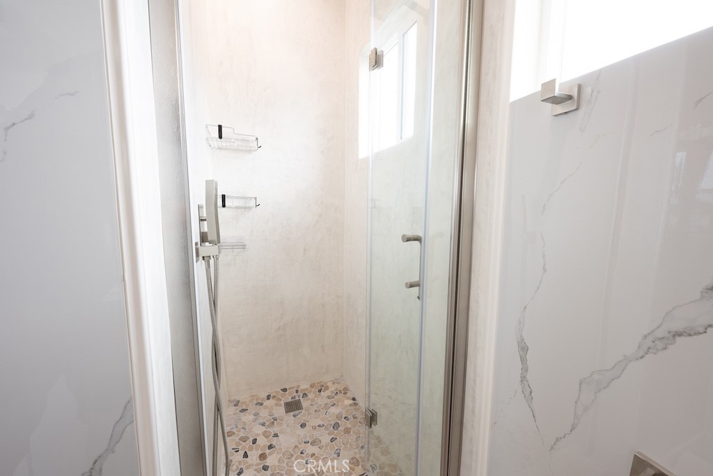 3242 W 187 th Street