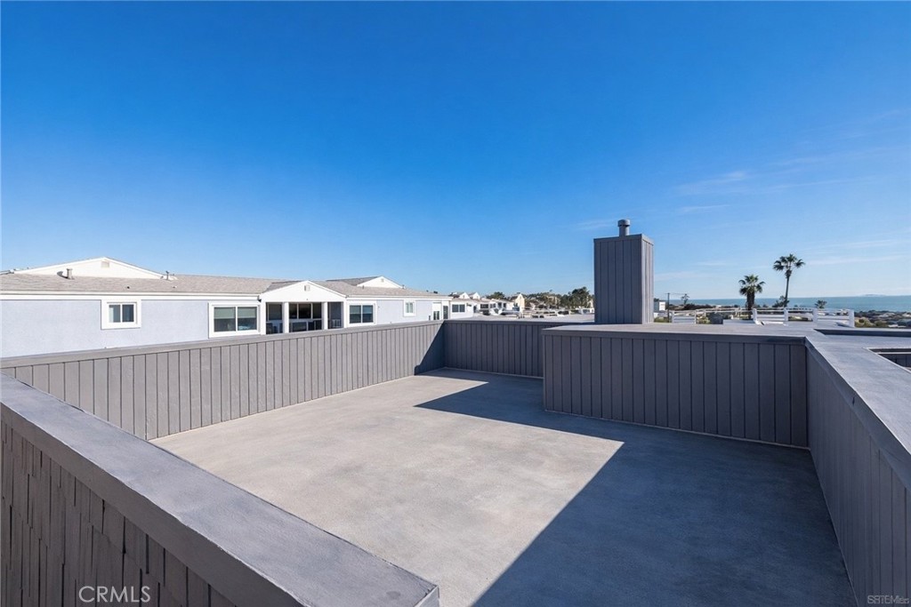 653 Manhattan Beach Boulevard M