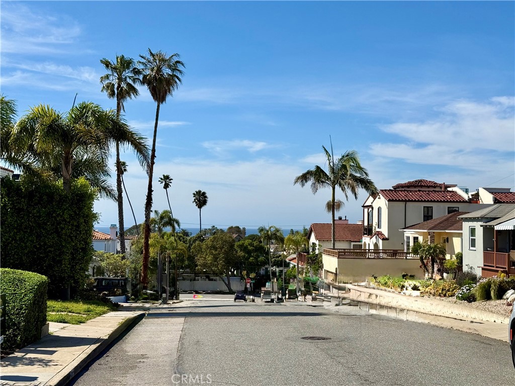 418 Miramar Drive