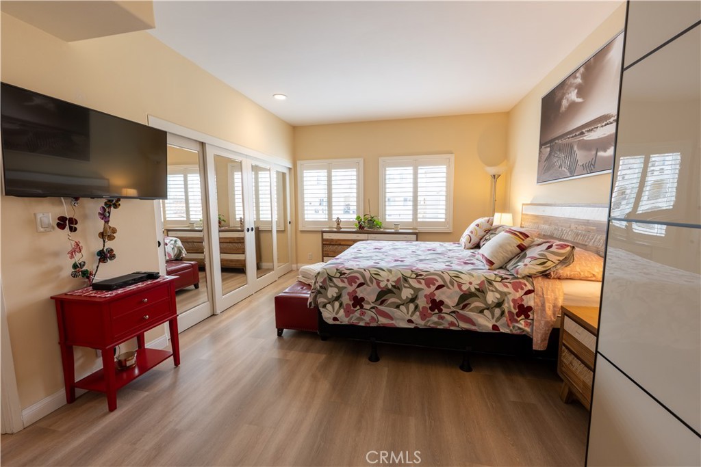 5500 Torrance Blvd A211