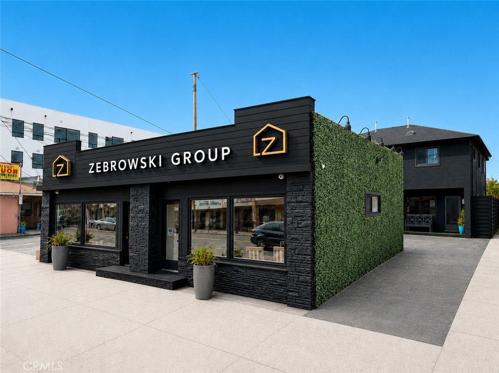 323 Culver Boulevard