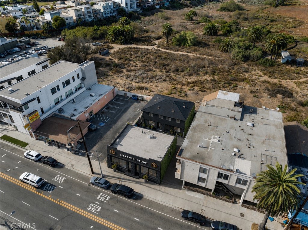 323 Culver Boulevard