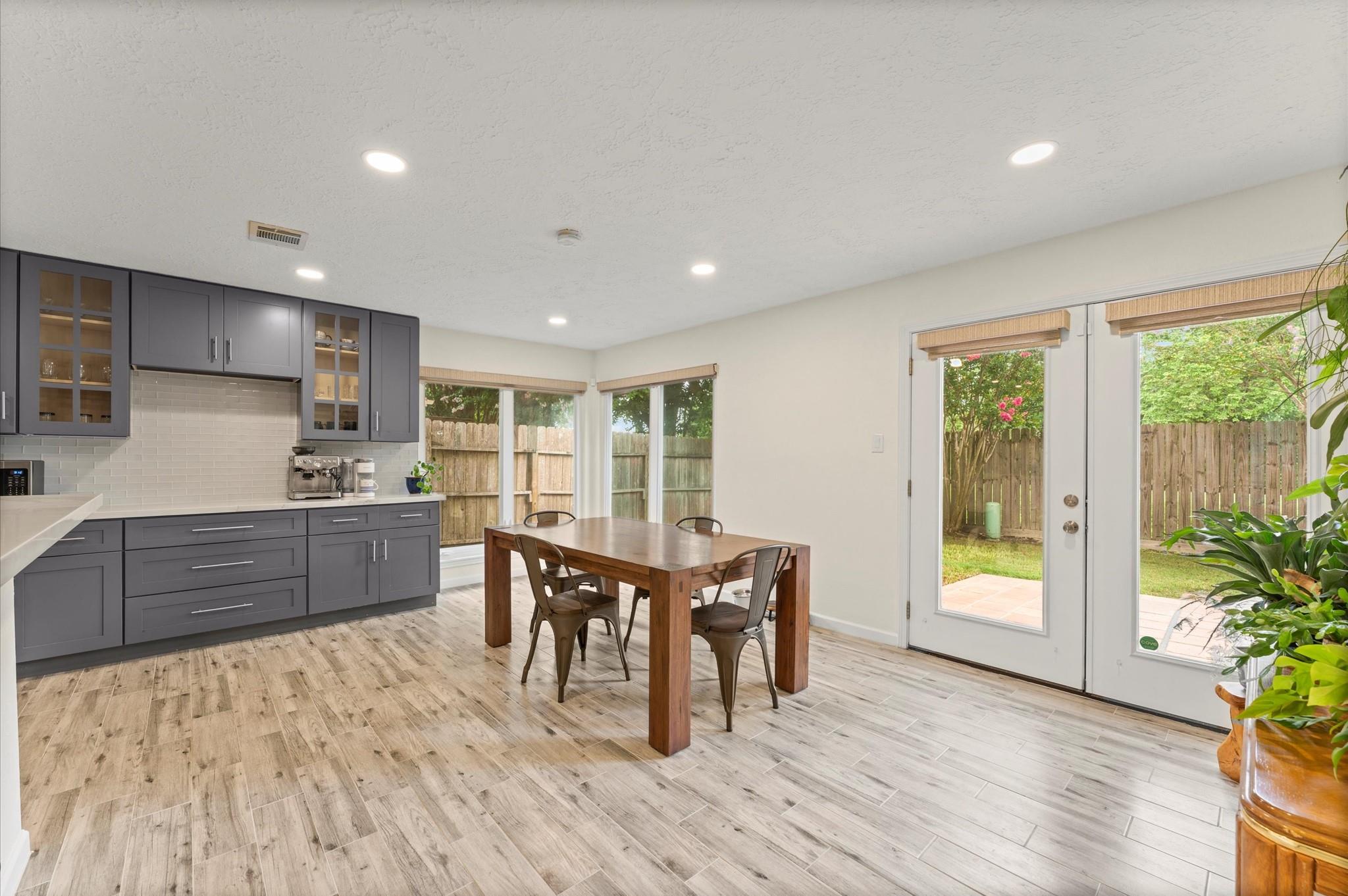 15626 Fox Springs Drive