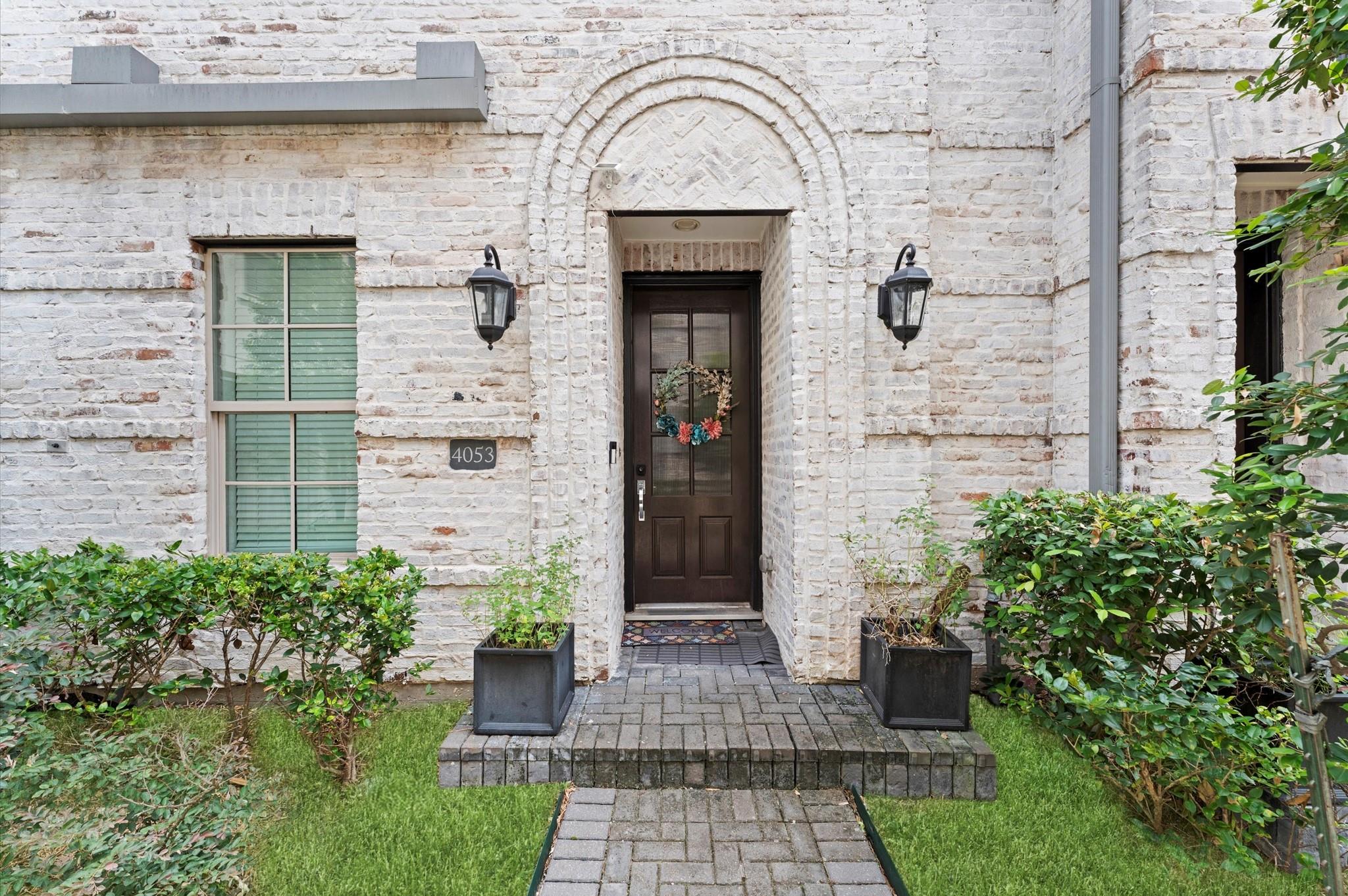 4053 Leeland Street, Houston