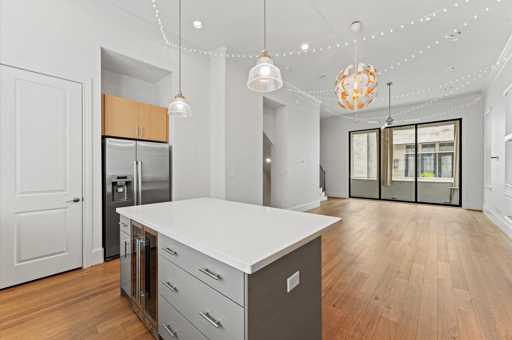 4053 Leeland Street, Houston