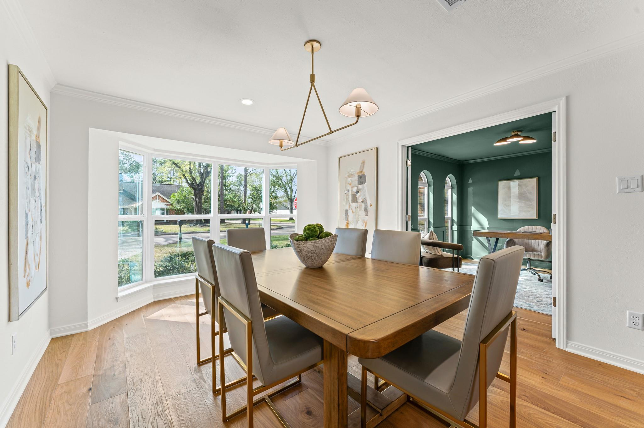 2630 Shadowdale Drive