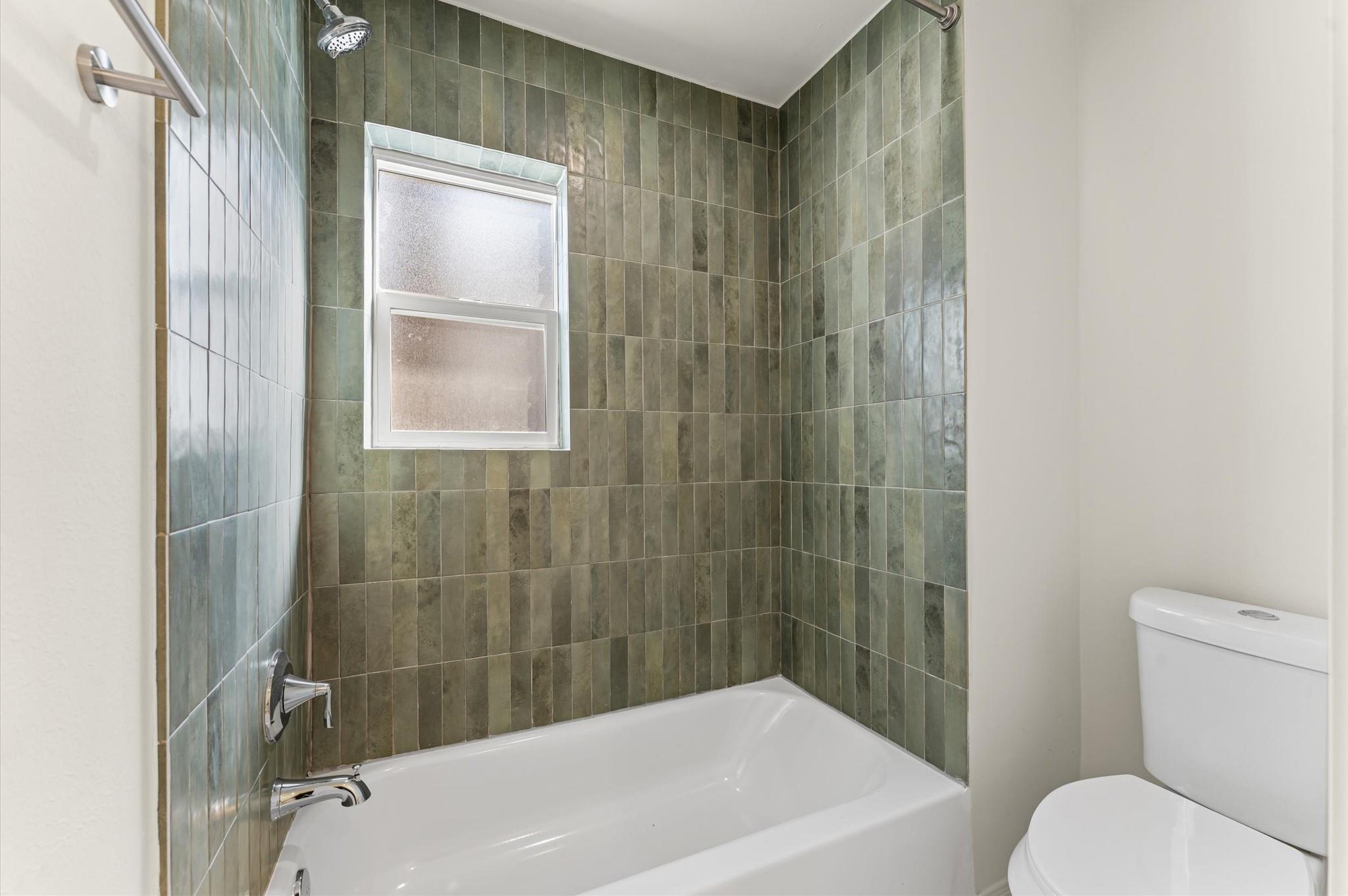 2630 Shadowdale Drive