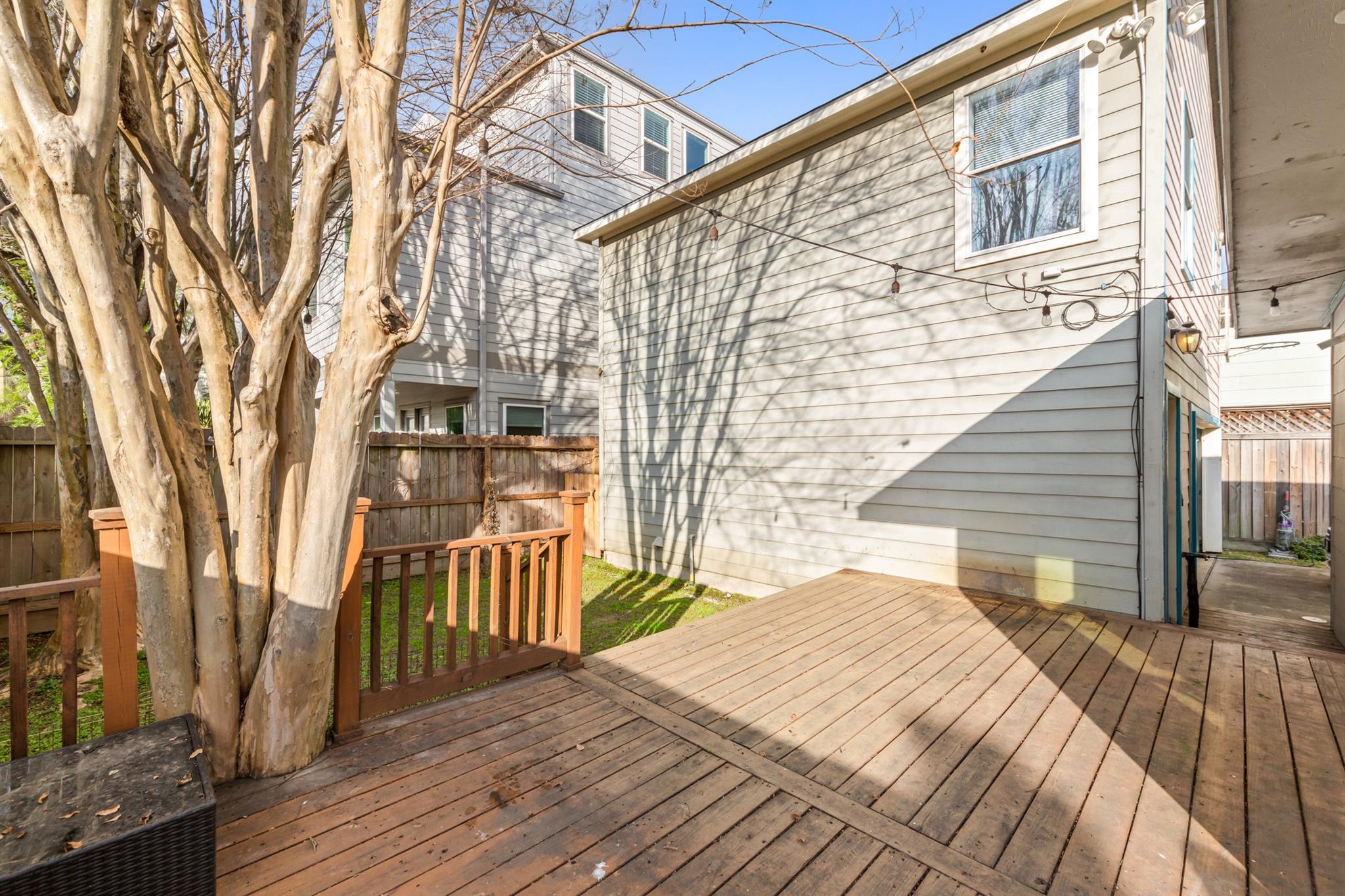 506 Willard Street