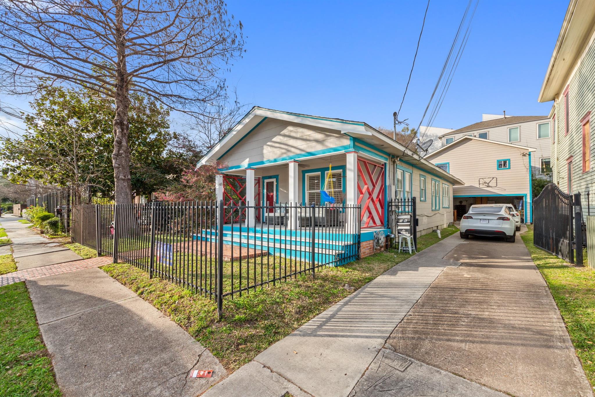 506 Willard Street