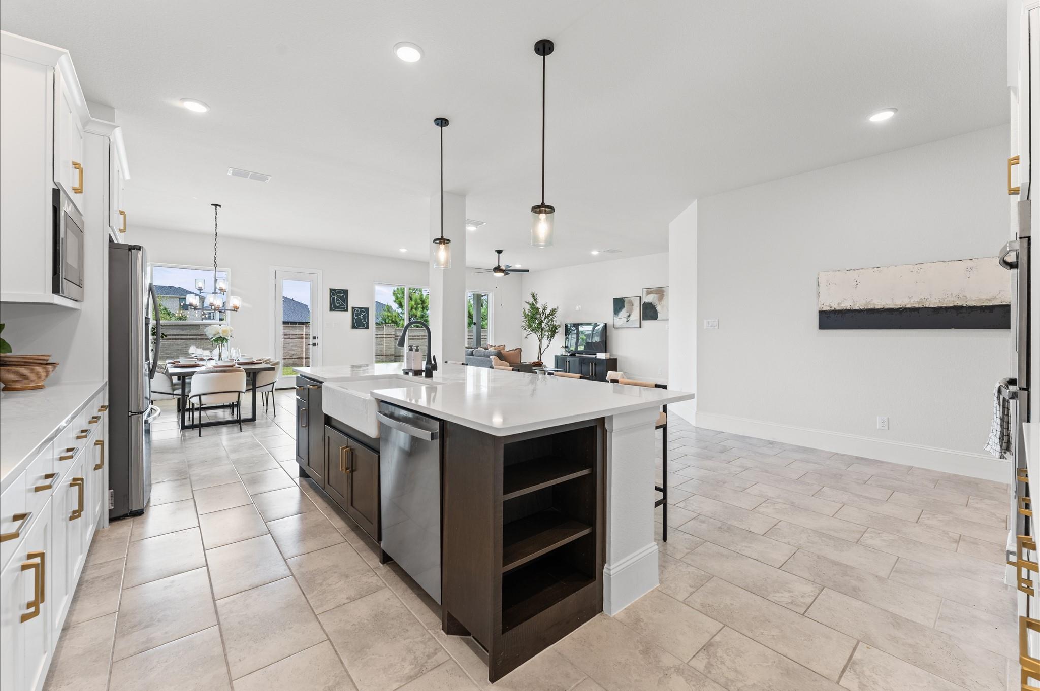 21506 Snake Herb Lane