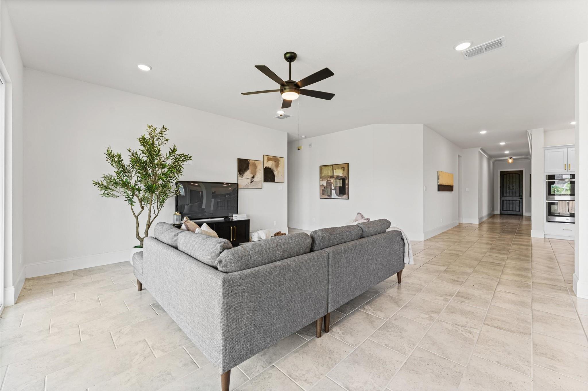 21506 Snake Herb Lane