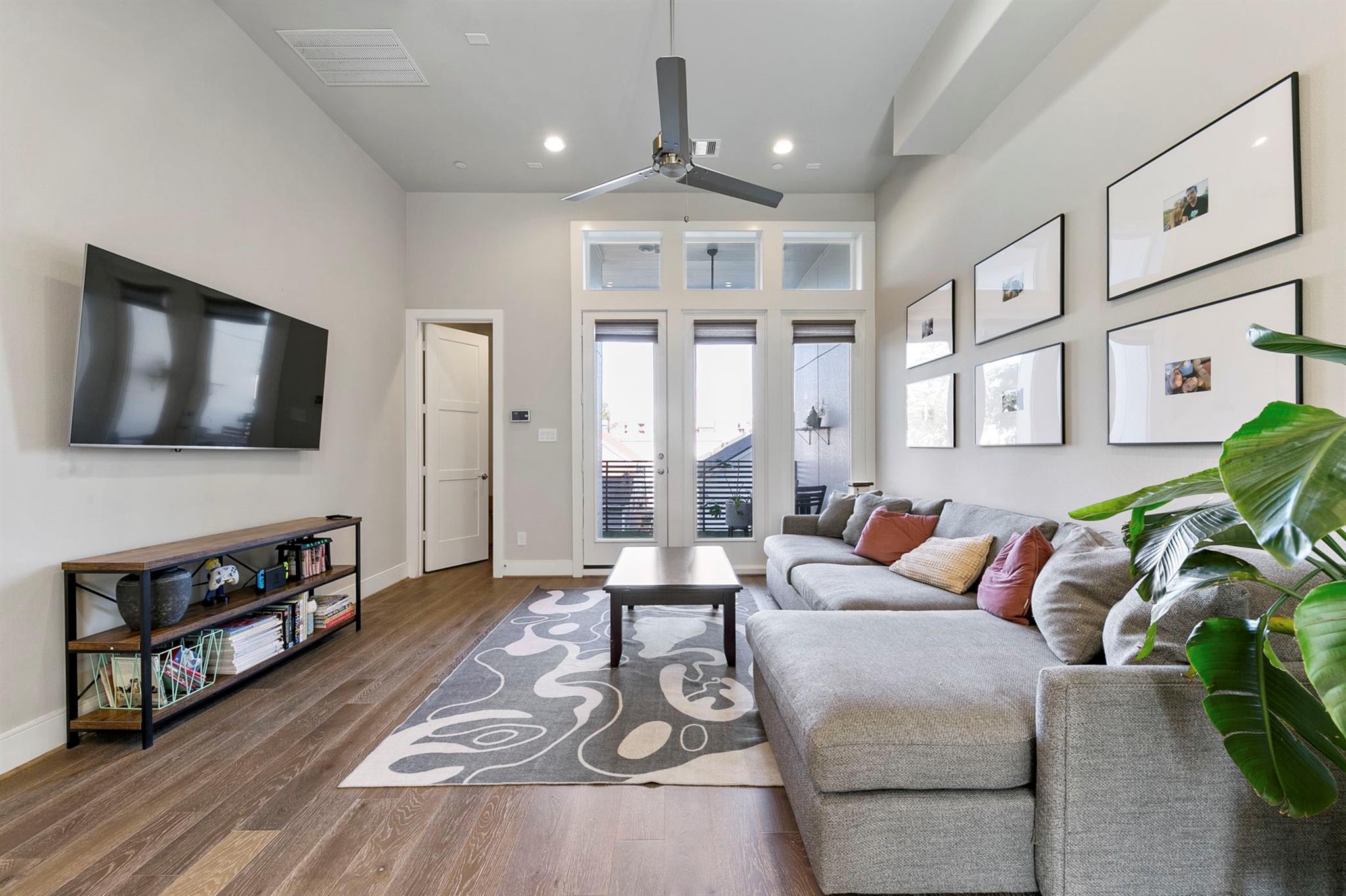 2412 Canal Street # J