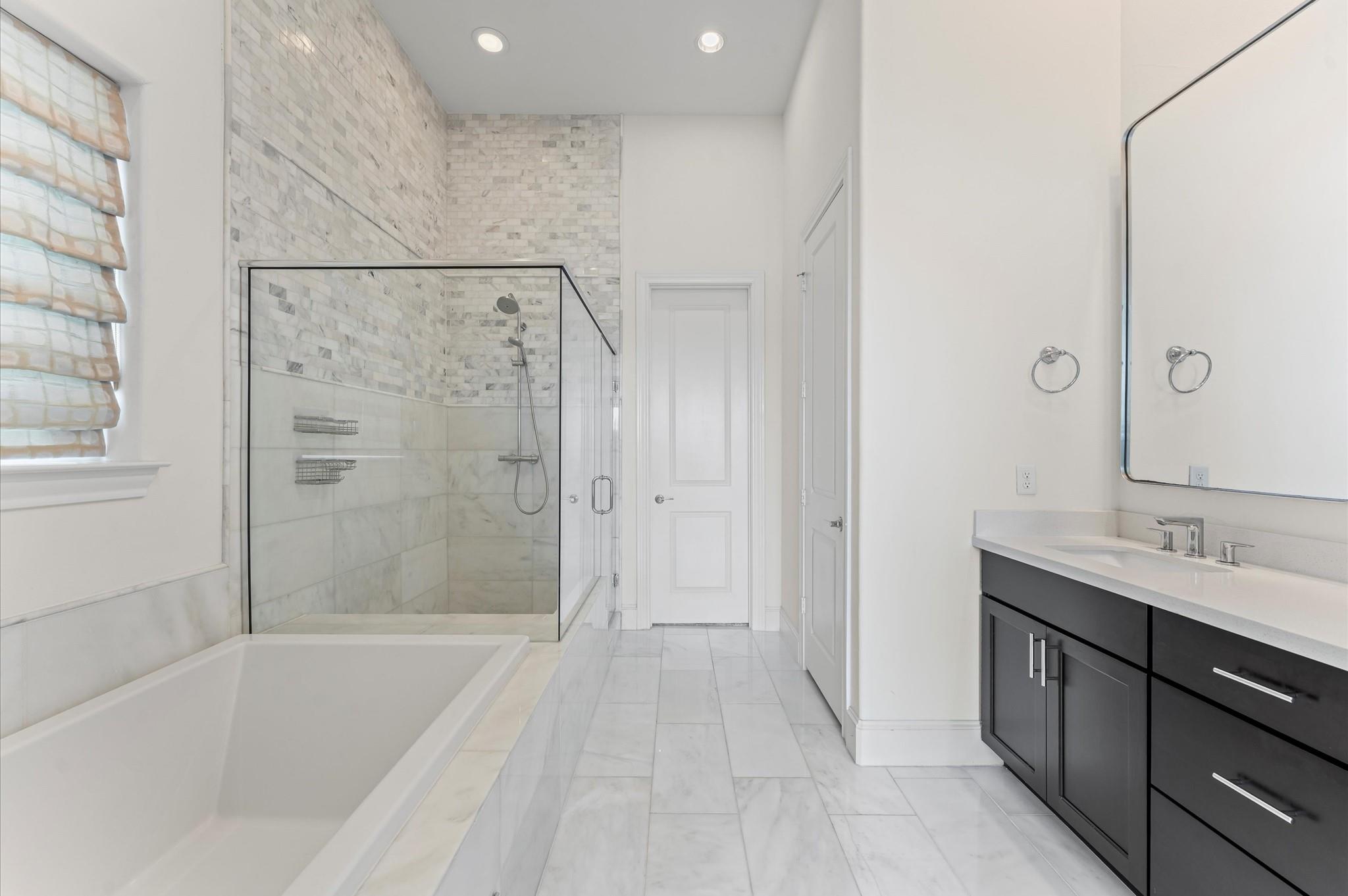 9635 Riddlewood Lane, Houston