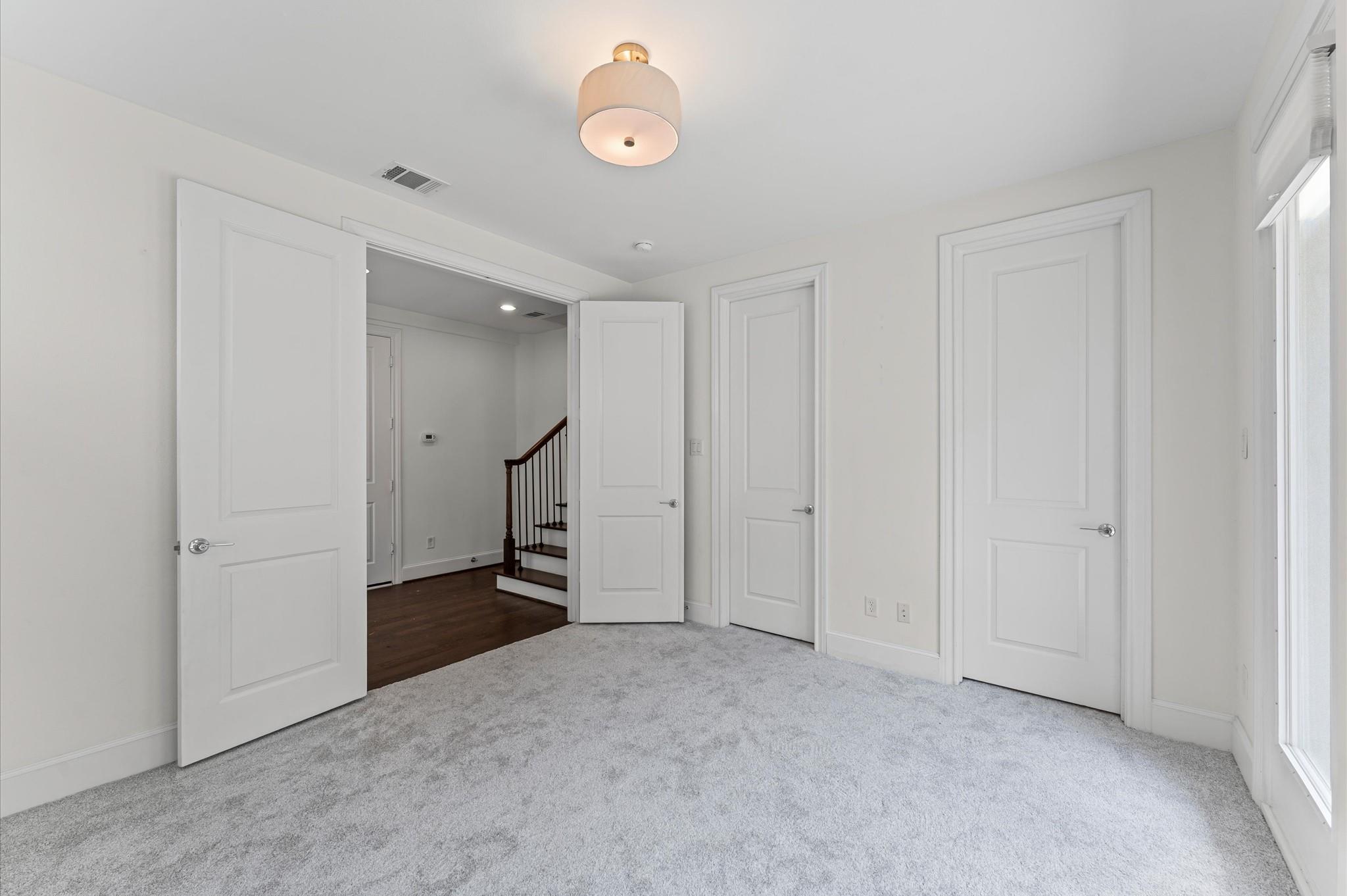 9635 Riddlewood Lane, Houston