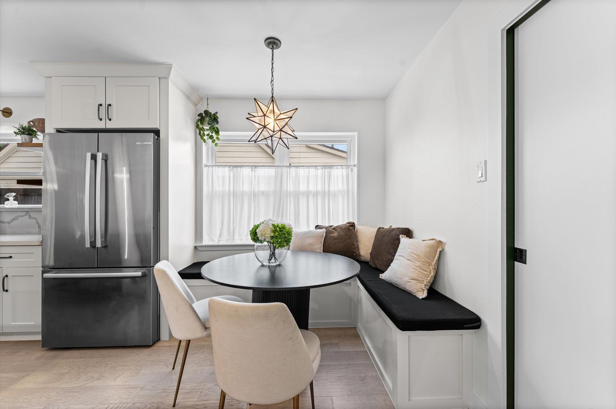 1607 Crystal Hills Drive