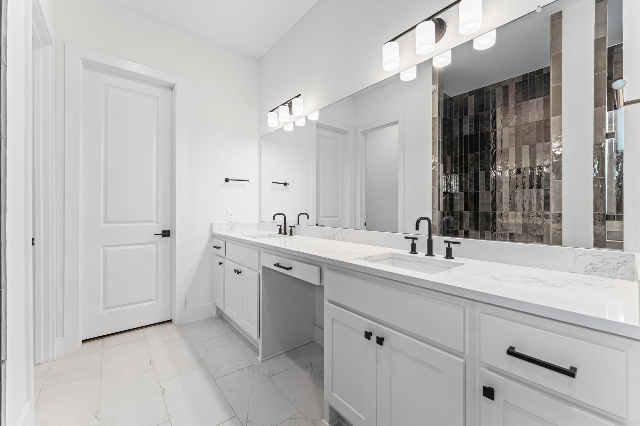 7327 Trail Ridge Drive