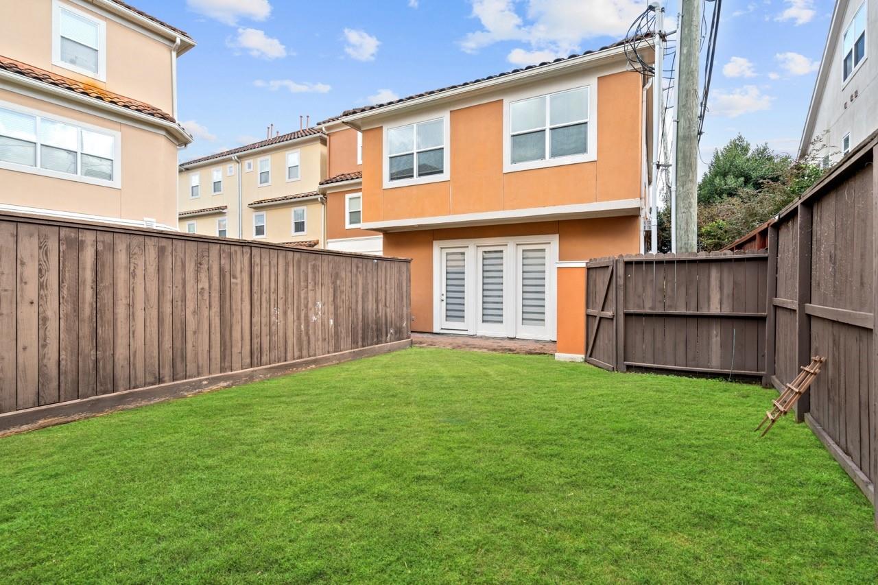 3006 Mcculloch Circle