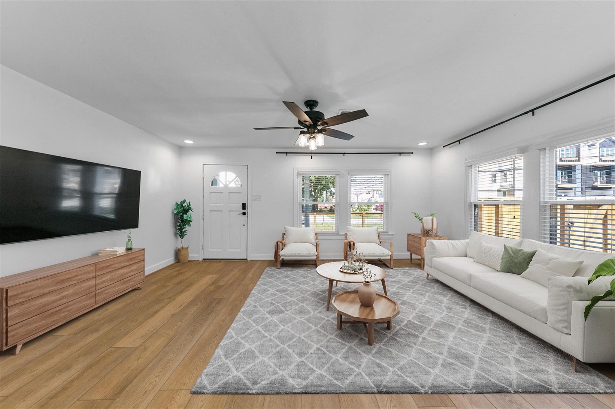 1104 W 21st Street