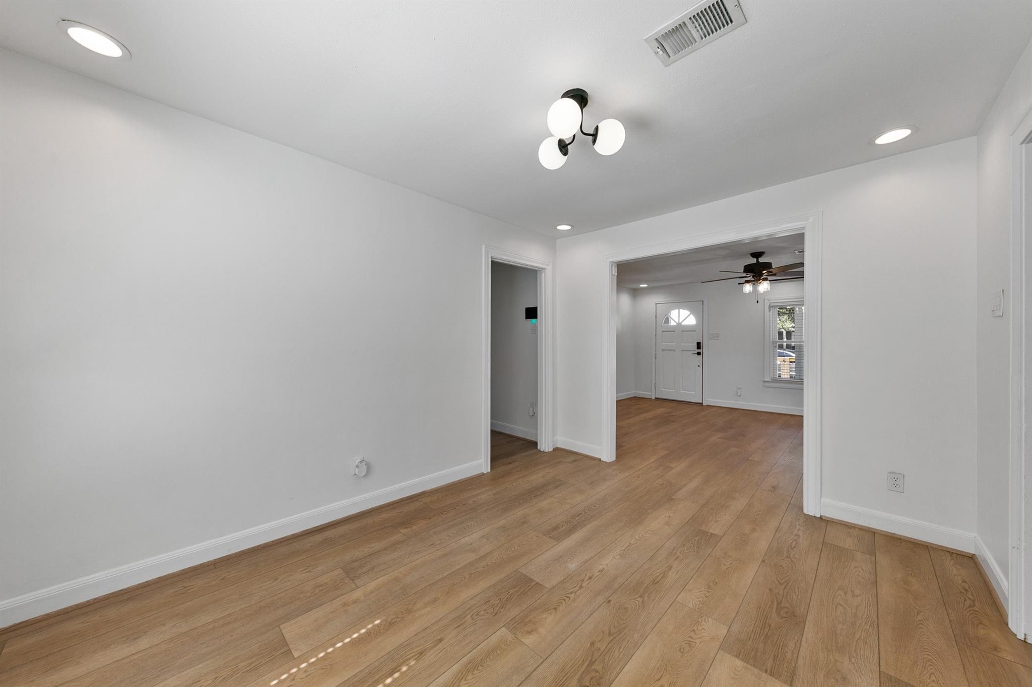 1104 W 21st Street